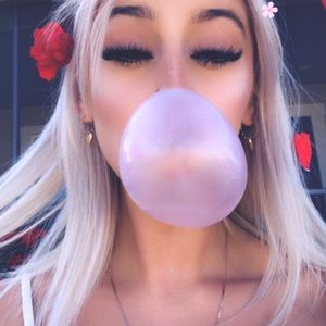 Meet your Posher, Sage